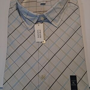 Banana Republic Men's Light Blue Checkered Dress Shirt